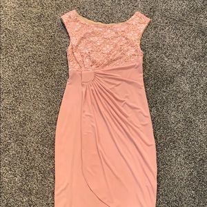 Women’s dress size 6 stretchy material never worn